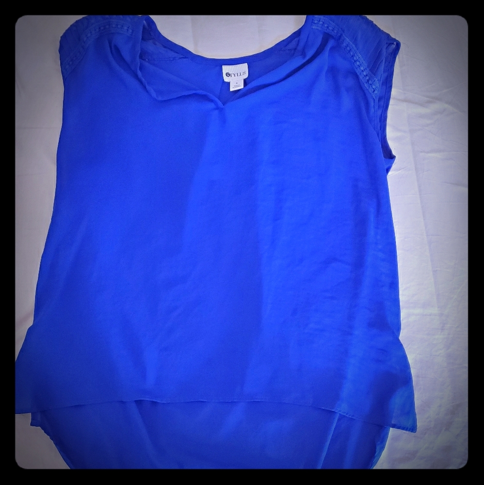 Blue top